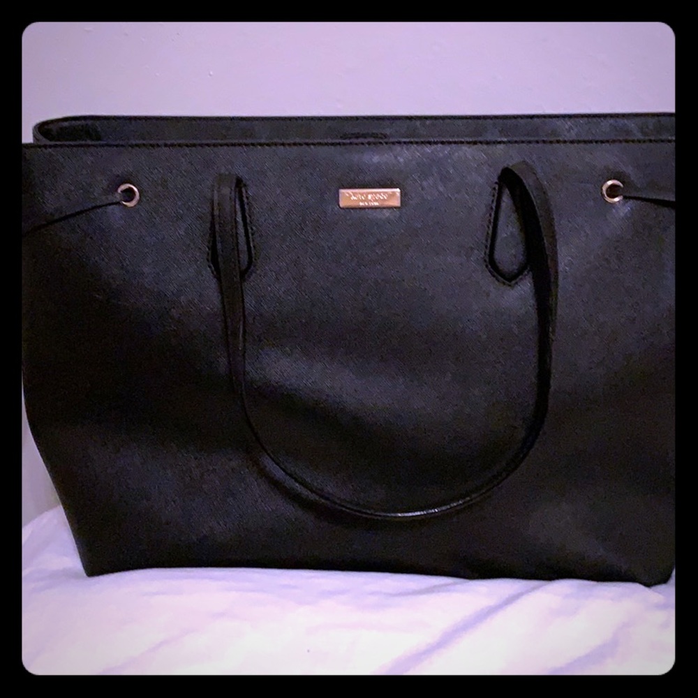 Black tote